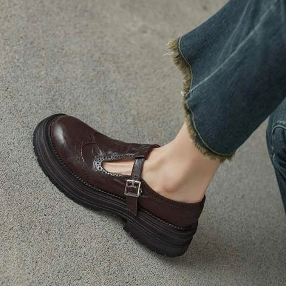 Retro Brogue Mary Jane Shoes