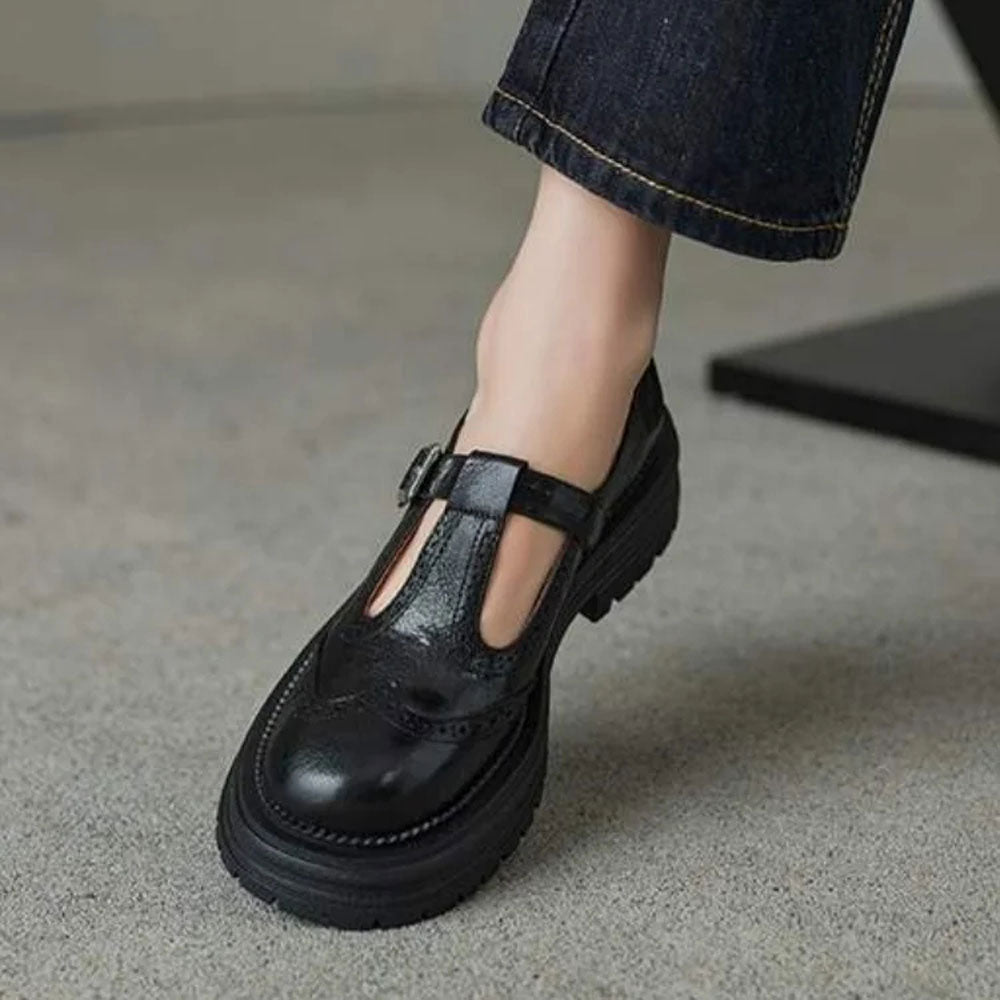 Retro Brogue Mary Jane Shoes