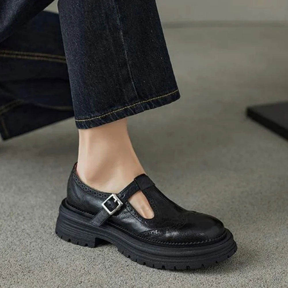 Retro Brogue Mary Jane Shoes