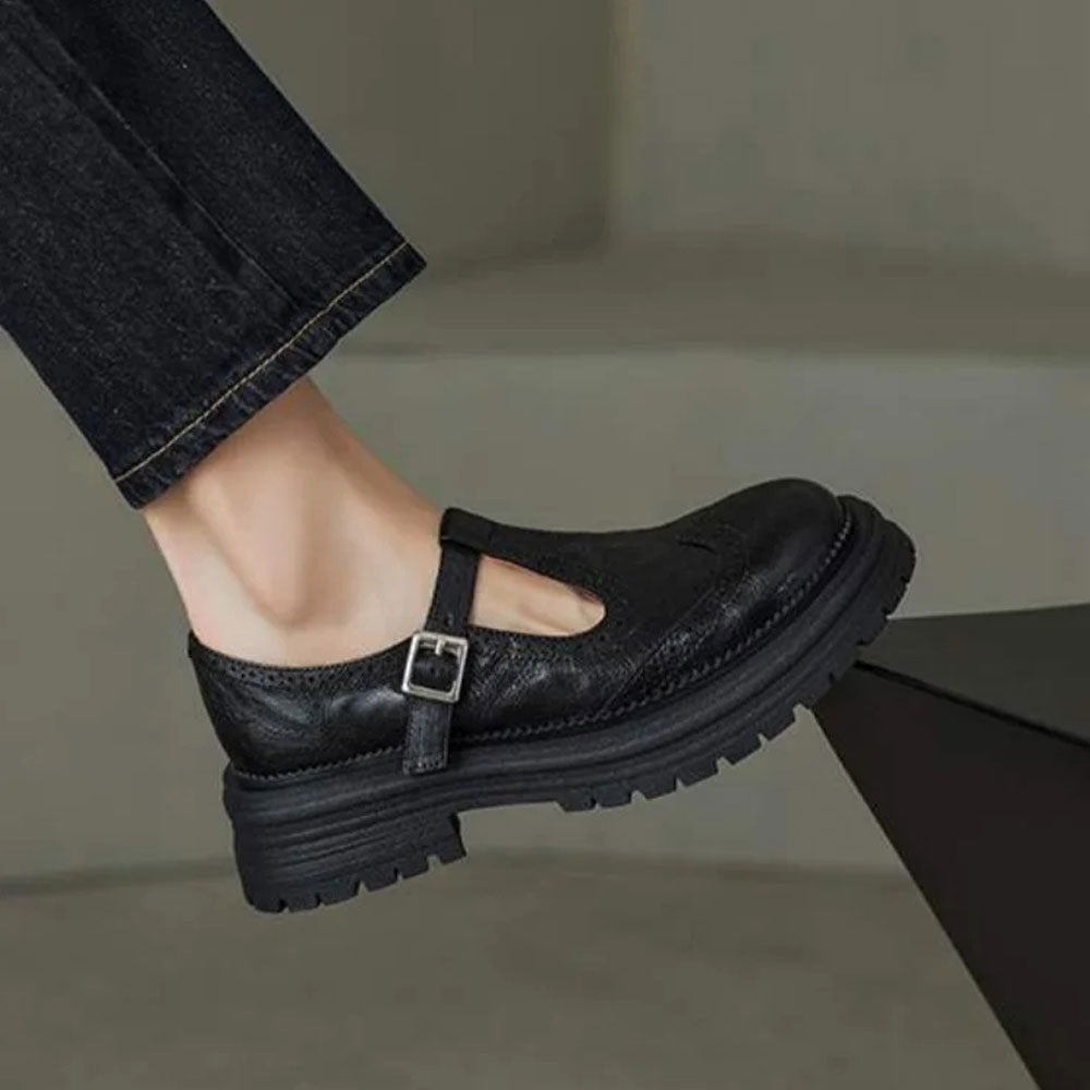 Retro Brogue Mary Jane Shoes