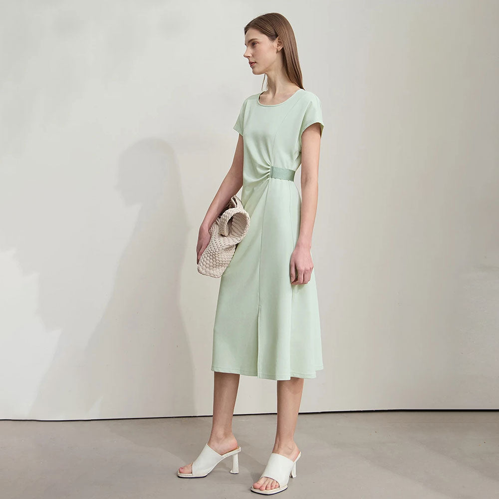 Minimalist Sleeveless Straight Dress